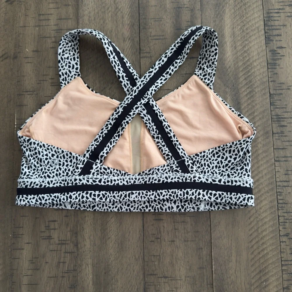 Lululemon Athletica Black and White Geometric Sports Bra